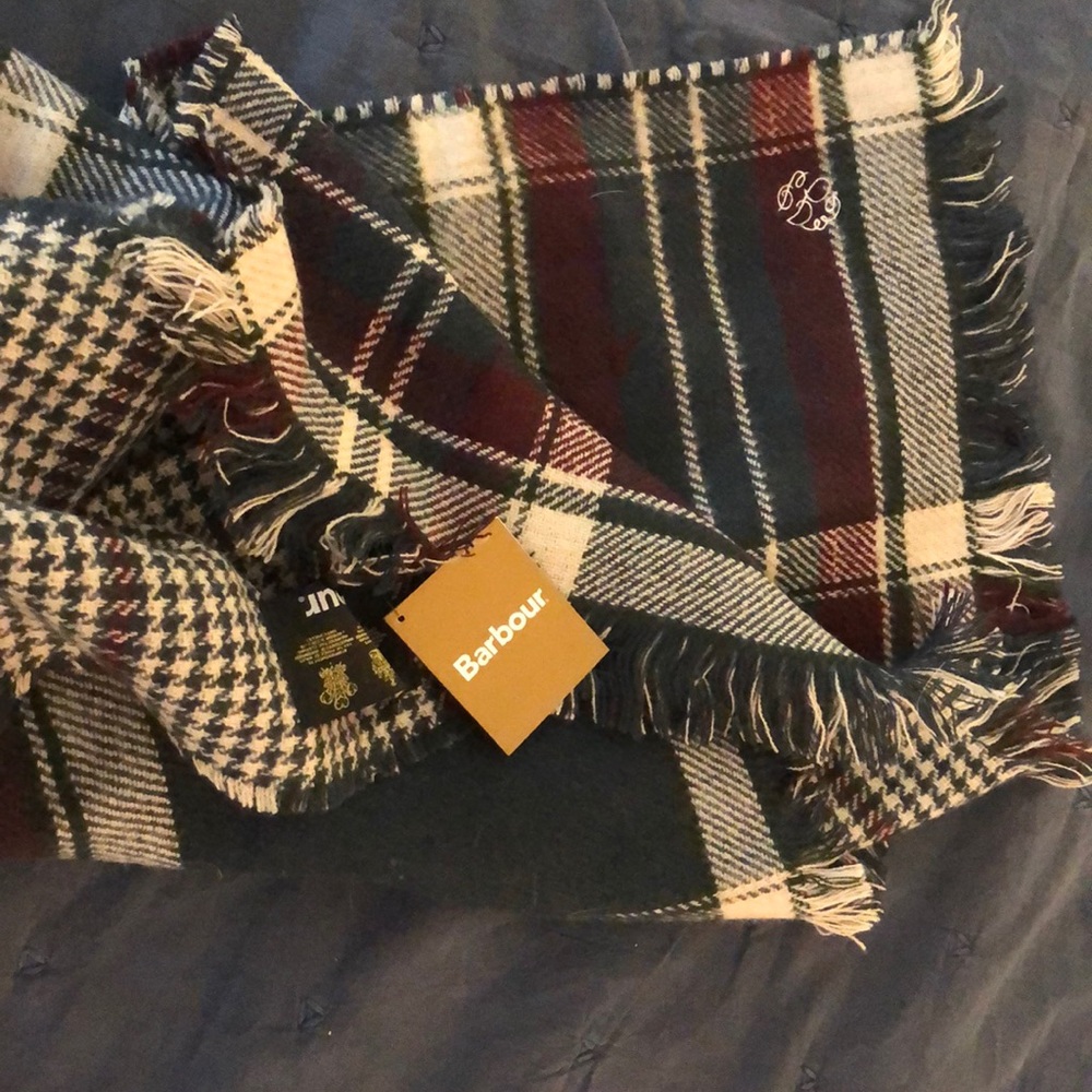 Barbour reversible plaid wrap (red/navy plaid)